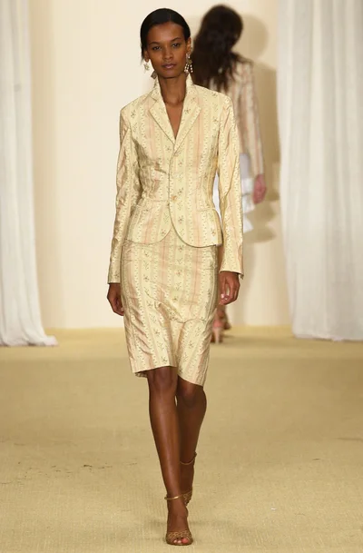 Look 12